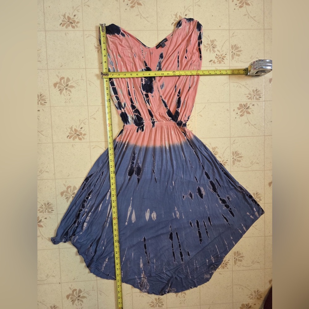 Boston Proper Coral Pink and Gray Blue Tie-Dye V Neck Dress - Picture 3 of 4